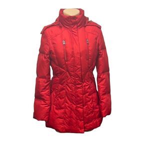Marc Jacobs New York Woman Red Puffer Coat